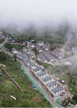 甘肅省實現鄉(xiāng)鎮(zhèn)和建制村通硬化路全覆蓋