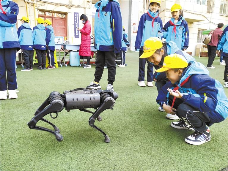 蘭州安西路小學“STEM種子?！苯遗?>
        </a><em>蘭州安西路小學“STEM種子?！苯遗?/em></li>
    <li><a  target=