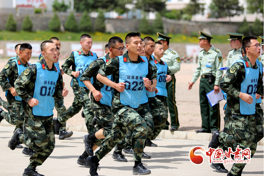 【隴拍客】甘肅武警：沖刺！向著心中的軍校夢