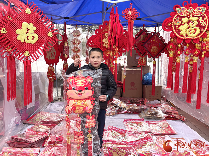 【網(wǎng)絡(luò)中國節(jié)·春節(jié)】甘肅靜寧：過年的儀式感，從置辦年貨開始