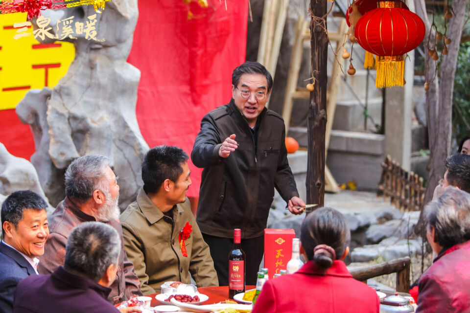 還原鄉(xiāng)味，留住鄉(xiāng)愁，《三泉溪暖》定檔央一