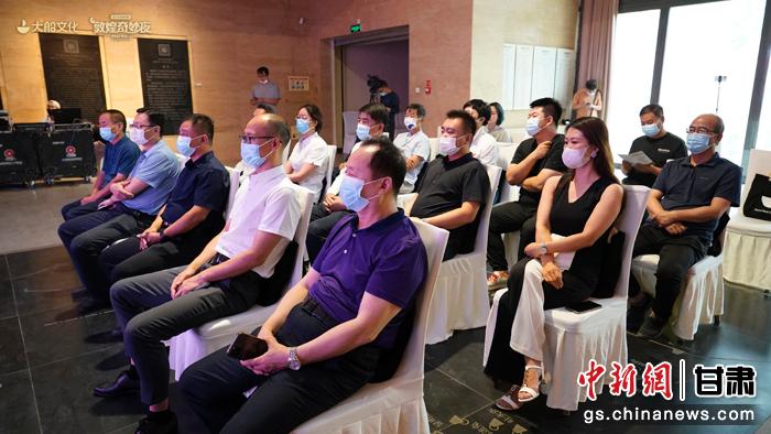 親子音樂(lè)舞臺(tái)劇《敦煌奇妙夜》全國(guó)巡演新聞發(fā)布會(huì)現(xiàn)場(chǎng)。
