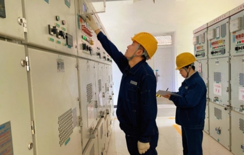 國網(wǎng)慶陽供電公司多舉措保障“雙節(jié)”用電安全可靠